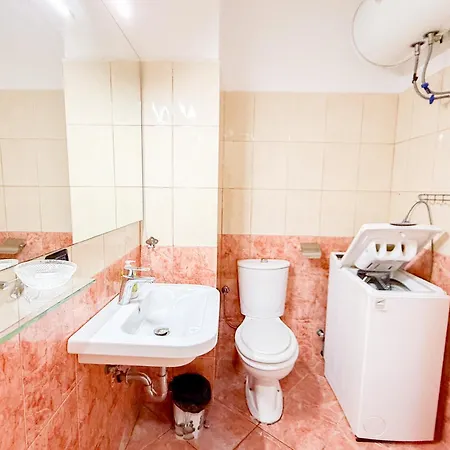 Violeta's Golem Appartement